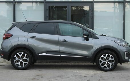 Renault Kaptur I рестайлинг, 2019 год, 1 745 000 рублей, 4 фотография