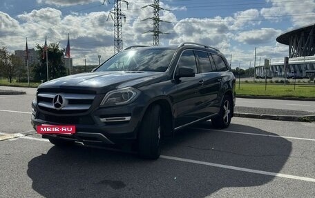 Mercedes-Benz GL-Класс, 2015 год, 2 900 000 рублей, 3 фотография