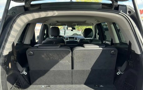 Mercedes-Benz GL-Класс, 2015 год, 2 900 000 рублей, 28 фотография