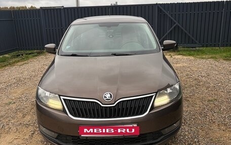 Skoda Rapid I, 2018 год, 1 300 000 рублей, 3 фотография