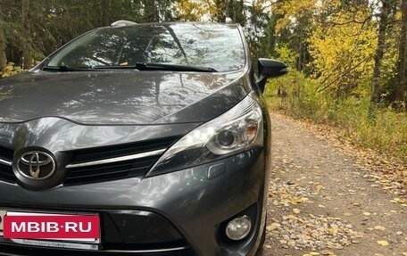 Toyota Verso I, 2014 год, 1 480 000 рублей, 12 фотография