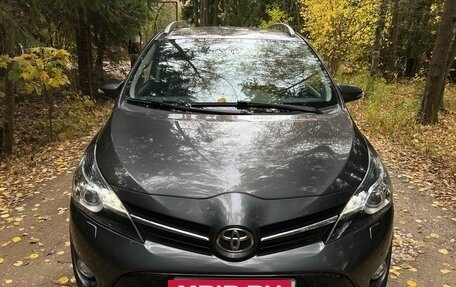 Toyota Verso I, 2014 год, 1 480 000 рублей, 11 фотография