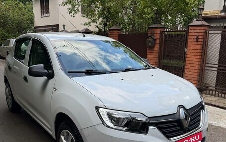 Renault Sandero II рестайлинг, 2020 год, 749 000 рублей, 11 фотография