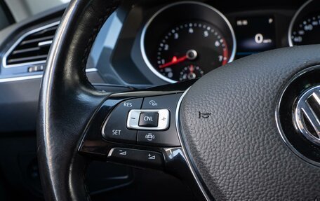 Volkswagen Tiguan II, 2019 год, 2 150 000 рублей, 16 фотография