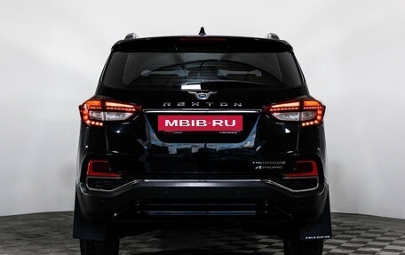 SsangYong Rexton, 2018 год, 2 799 000 рублей, 6 фотография