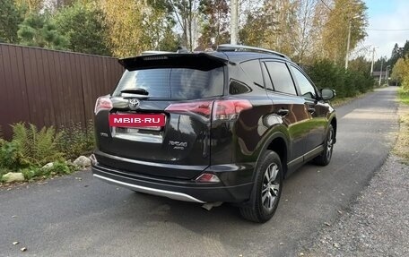 Toyota RAV4, 2016 год, 2 300 000 рублей, 8 фотография