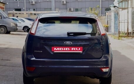 Ford Focus II рестайлинг, 2009 год, 330 000 рублей, 2 фотография