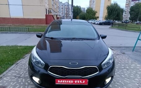 KIA cee'd III, 2013 год, 900 000 рублей, 1 фотография