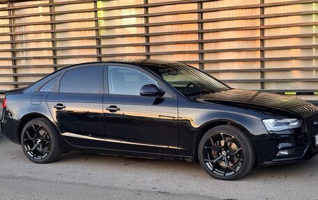 Audi A4, 2015 год, 1 750 000 рублей, 2 фотография