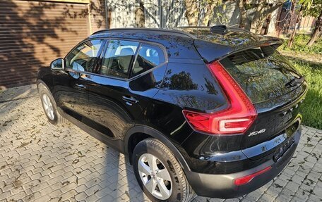 Volvo XC40 I, 2019 год, 2 499 000 рублей, 4 фотография