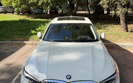 BMW 3 серия, 2020 год, 4 410 000 рублей, 2 фотография