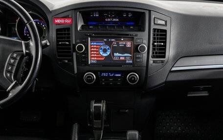 Mitsubishi Pajero IV, 2011 год, 1 999 000 рублей, 12 фотография