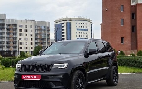 Jeep Grand Cherokee, 2021 год, 6 500 000 рублей, 39 фотография