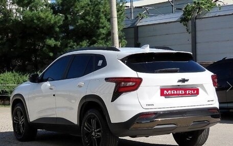 Chevrolet Trax, 2023 год, 1 920 000 рублей, 3 фотография