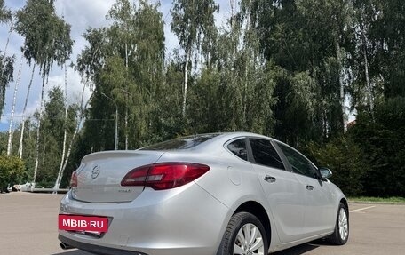 Opel Astra J, 2013 год, 574 000 рублей, 3 фотография