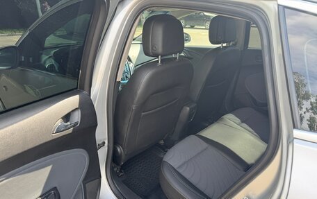Opel Astra J, 2013 год, 574 000 рублей, 13 фотография