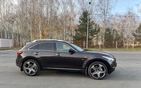 Infiniti QX70, 2014 год, 1 300 000 рублей, 3 фотография