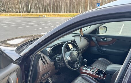 Infiniti QX70, 2014 год, 1 300 000 рублей, 6 фотография