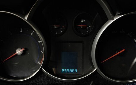 Chevrolet Cruze II, 2013 год, 600 000 рублей, 17 фотография