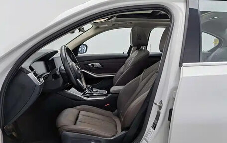 BMW 3 серия, 2022 год, 2 008 000 рублей, 8 фотография