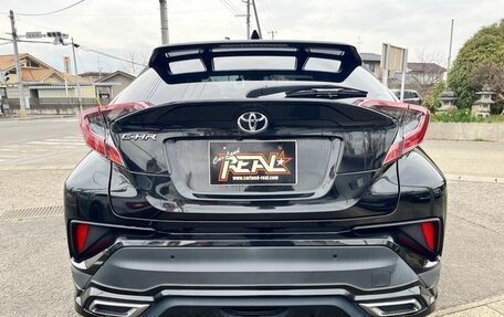 Toyota C-HR I рестайлинг, 2019 год, 1 690 000 рублей, 6 фотография