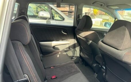 Honda Stream II, 2014 год, 1 017 000 рублей, 16 фотография