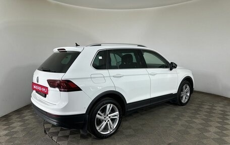 Volkswagen Tiguan II, 2019 год, 1 780 000 рублей, 6 фотография