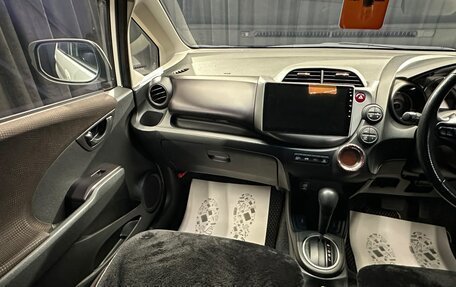 Honda Fit III, 2013 год, 959 000 рублей, 14 фотография