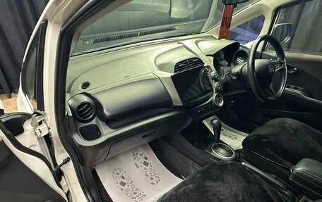 Honda Fit III, 2013 год, 959 000 рублей, 13 фотография