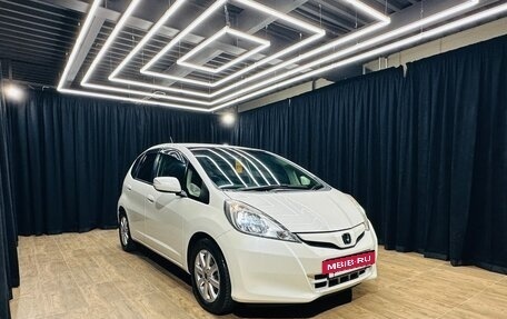 Honda Fit III, 2013 год, 959 000 рублей, 8 фотография