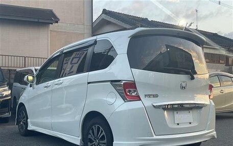 Honda Freed I, 2015 год, 862 000 рублей, 5 фотография