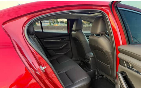 Mazda 3, 2023 год, 2 105 999 рублей, 14 фотография