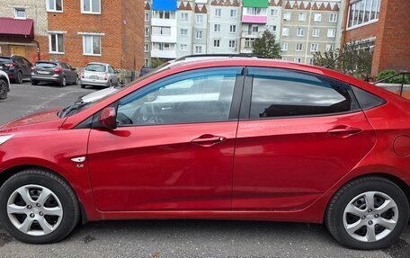 Hyundai Solaris II рестайлинг, 2013 год, 680 000 рублей, 5 фотография