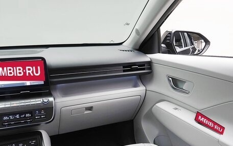 Hyundai Kona, 2024 год, 3 240 000 рублей, 17 фотография