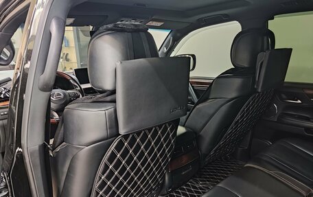 Lexus LX III, 2017 год, 8 300 000 рублей, 20 фотография