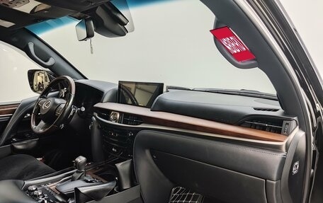Lexus LX III, 2017 год, 8 300 000 рублей, 22 фотография