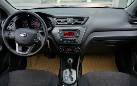 KIA Rio III рестайлинг, 2014 год, 1 030 000 рублей, 24 фотография