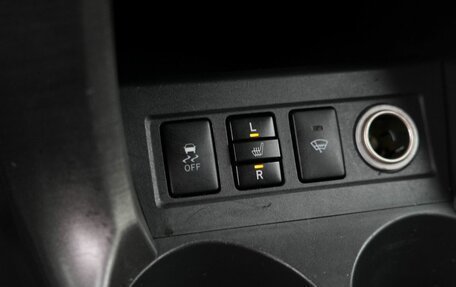 Toyota RAV4, 2011 год, 1 420 000 рублей, 21 фотография