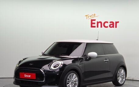 MINI Hatch, 2022 год, 1 726 000 рублей, 1 фотография