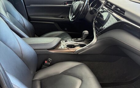 Toyota Camry, 2020 год, 2 590 000 рублей, 9 фотография