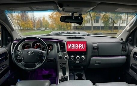 Toyota Sequoia II рестайлинг, 2008 год, 4 100 000 рублей, 8 фотография