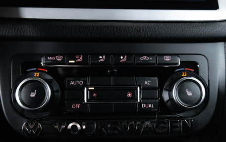 Volkswagen Tiguan I, 2010 год, 850 000 рублей, 22 фотография