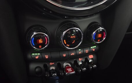 MINI Hatch, 2022 год, 1 726 000 рублей, 13 фотография