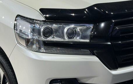 Toyota Land Cruiser 200, 2020 год, 7 690 000 рублей, 7 фотография