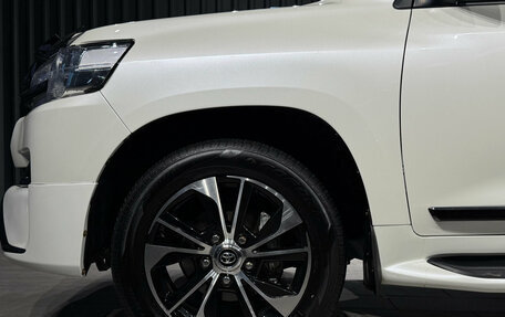 Toyota Land Cruiser 200, 2020 год, 7 690 000 рублей, 11 фотография