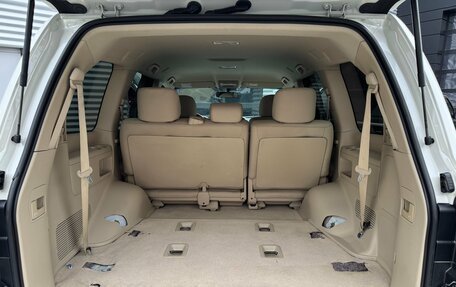 Toyota Land Cruiser 200, 2020 год, 7 690 000 рублей, 37 фотография