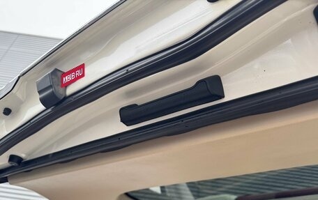 Toyota Land Cruiser 200, 2020 год, 7 690 000 рублей, 38 фотография