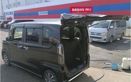 Honda N-BOX II, 2022 год, 850 004 рублей, 6 фотография