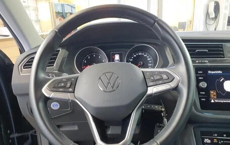 Volkswagen Tiguan II, 2022 год, 2 272 000 рублей, 11 фотография