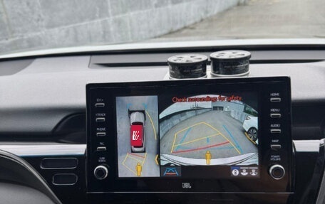 Toyota Camry, 2021 год, 3 300 000 рублей, 6 фотография